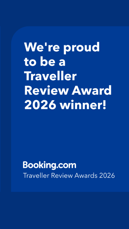 Booking award - Traveller review awards 2026 winner booking.com